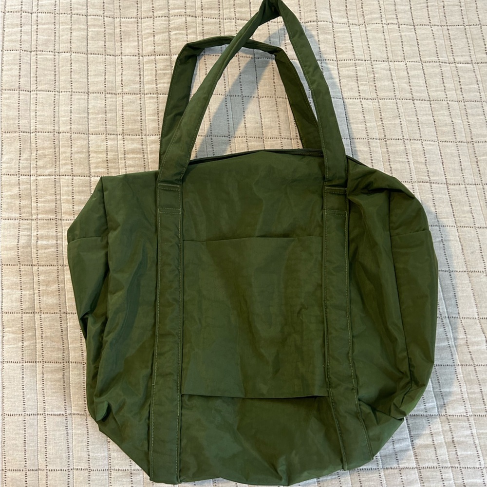 BAGGU Cloud Carry-On Bag